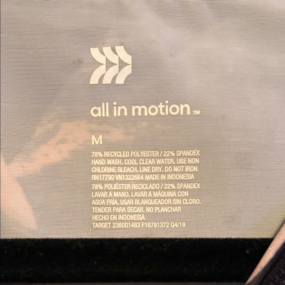 all in motion Black & Lavender Floral Long-Sleeve Swim Rash guard - Picture 4 of 5